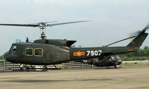 Chuyến bay ít biết của trực thăng UH-1 ra Trường Sa