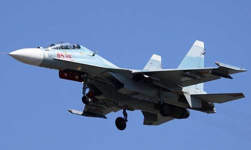 Việt Nam nhận 2 tàu chiến, 10 Su-30MK2 trong năm 2015