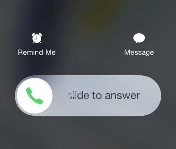 Vì sao iPhone có lúc không cho phép bạn từ chối cuộc gọi?