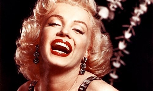 Khám phá bí quyết trang điểm của biểu tượng sắc đẹp Marylin Monroe