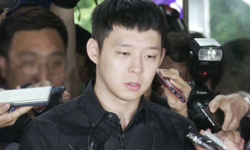 Park Yoochun trắng án vụ tấn công tình dục