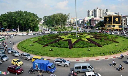 Ảnh: Đường mới thông thoáng ở cửa ngõ sân bay Tân Sơn Nhất