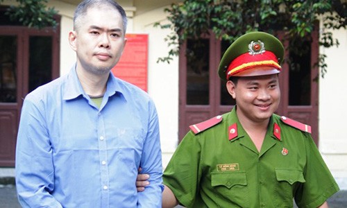 Khách Tây “nhốt” gái bán dâm trong khách sạn