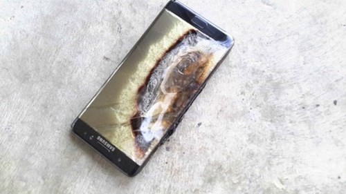 Điều gì đã biến Samsung Galaxy Note 7 thành một quả bom?