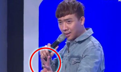 Nghi vấn Trấn Thành “nhắc đáp án” cho Hari Won trong gameshow