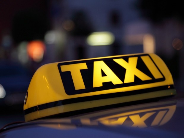 Từ chuyện người tài xế taxi nghĩ về giới luật nhà Phật! 