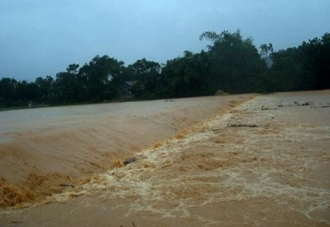 Sông Srêpok mực nước lên cao, dễ gây lũ lớn