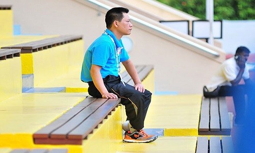 Bật mí nhân viên an ninh bí ẩn “kè kè” U23 VN