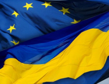 Ukraine nhận khoản tiền hỗ trợ đầu tiên từ EU