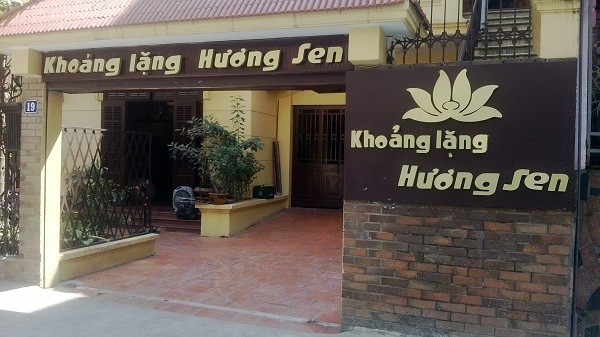 Khoảng lặng Hương Sen - nơi vừa ăn vừa chữa bệnh