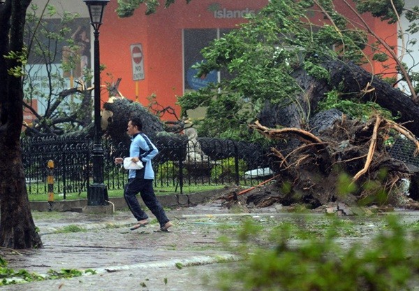 Hà Nội ngày, đêm trực ứng phó siêu bão Haiyan