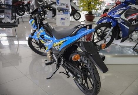 Đội giá hơn 2 triệu đồng, Suzuki Raider vẫn cháy hàng