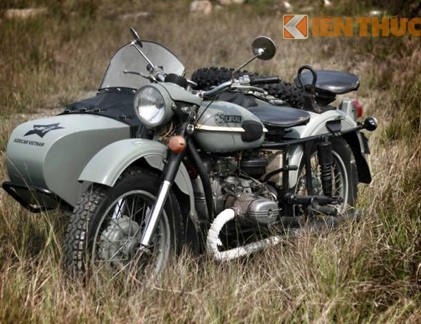 Ural M67-xe cảnh sát thời XHCN được phục chế tuyệt đẹp