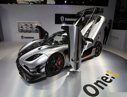 Koenigsegg One:1 bán 4 xe đầu tiên giá 16 triệu USD