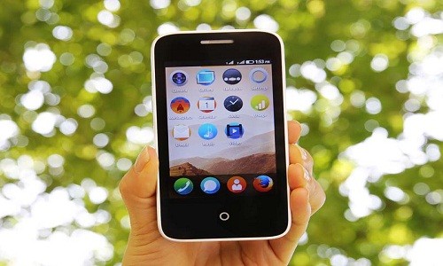 Smartphone giá 700.000 đồng, chạy Firefox OS 