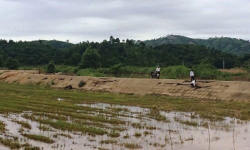 Đê bao trăm tỷ xuống cấp nghiêm trọng chỉ sau 1 đợt lũ