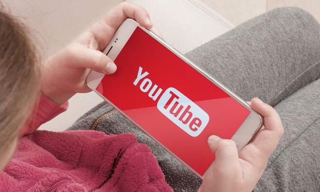 Youtube bị Google phạt vài triệu USD: Muỗi đốt cột điện