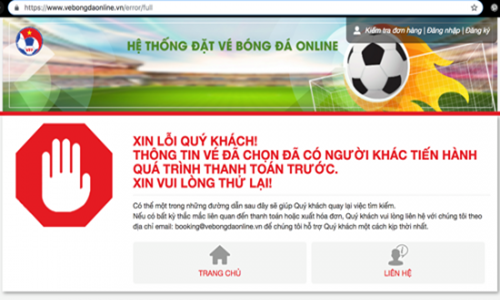 Bức xúc vì canh cả buổi vẫn không mua được vé online Việt Nam - Philippines