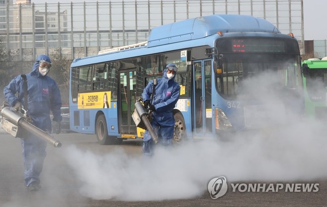 Sự che đậy, bất chấp của giáo phái làm virus lây lan ở Hàn Quốc