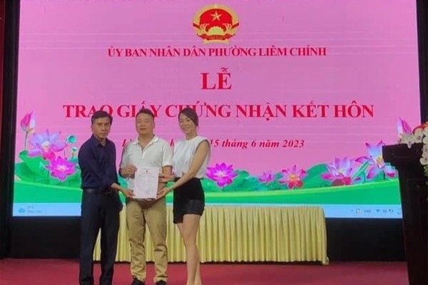 3 mối tình kín tiếng của Phương Oanh trước kết hôn với Shark Bình 