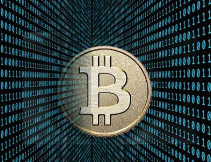 Bitcoin nguy cơ bị đá bay, DN Việt vẫn không sợ