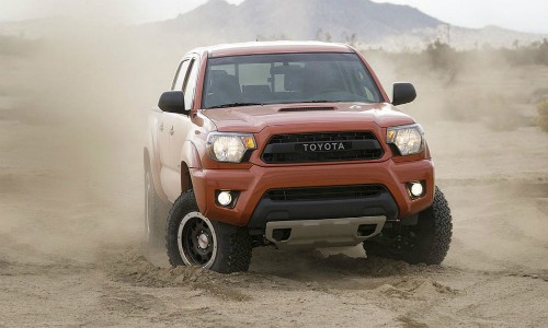 Toyota 4Runner TRD Pro 2015 lộ giá 755 triệu