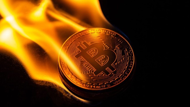 Giá Bitcoin hôm nay 9/7: Đồng tiền ảo đang leo lên đỉnh cũ