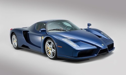 Siêu xe Ferrari Enzo màu xanh “hàng thửa” giá 45,4 tỷ