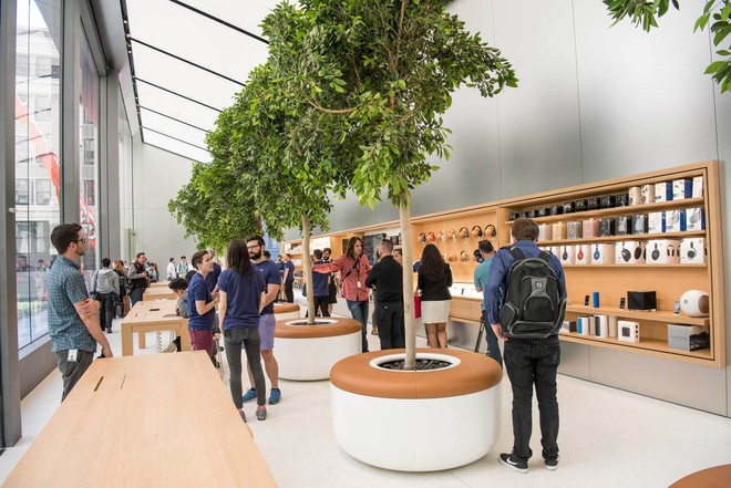 Ngắm diện mạo mới của cửa hàng Apple Store sau 15 năm