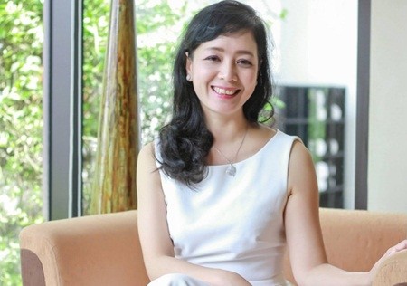 NSƯT Chiều Xuân: “Điều may mắn nhất đời tôi là kết hôn với anh Quân” 