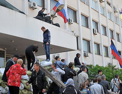 Lãnh đạo Cộng hòa Donetsk tố Kiev sử dụng vũ khí hóa học