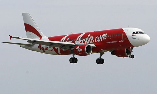 Có đám cháy ở khu vực tìm kiếm máy bay Air Asia