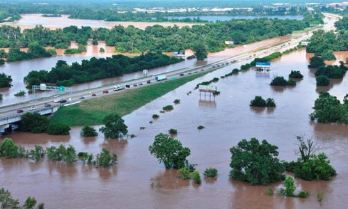 Hình ảnh lũ lụt kinh hoàng ở bang Louisiana