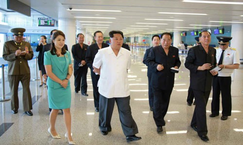 Ông Kim Jong-un thị sát nhà ga mới sân bay Bình Nhưỡng