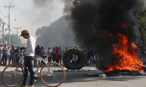 Ảnh: Biểu tình, bạo loạn ở Mexico do giá xăng tăng