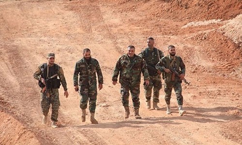 QĐ Syria sắp phá vây ở Deir Ezzor, tiêu diệt chỉ huy IS