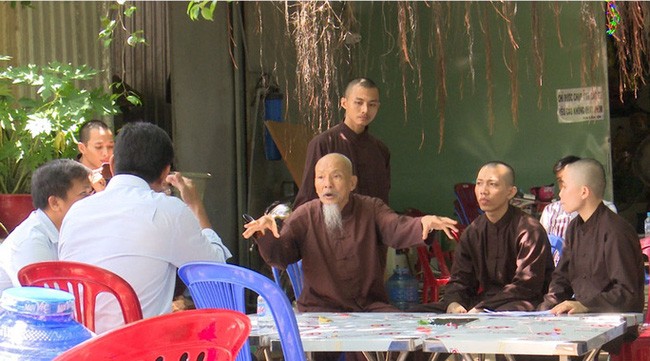 Video: Hé lộ những sự thật bất ngờ tại “Tịnh thất Bồng Lai”