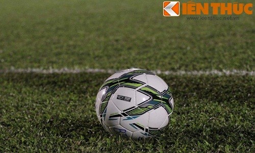 Bóng mới của V.League 2016 khiến cầu thủ ngán ngẩm