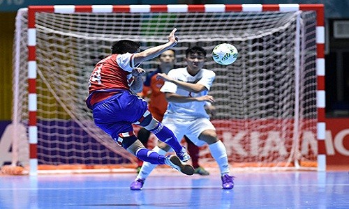 Thua đậm 7-1 trước Paraguay, Futsal Việt Nam về với mặt đất