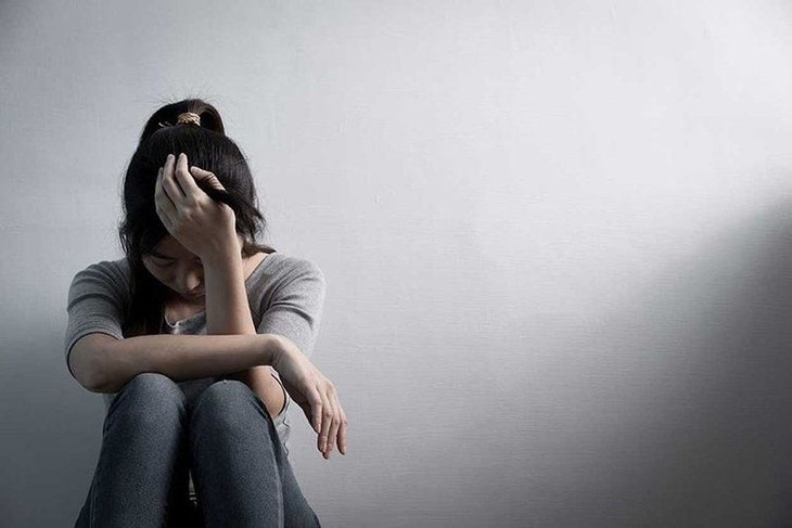 Vợ nhập viện tâm thần vì... chồng làm ăn thua lỗ Vo nhap vien tam than vi... chong lam an thua lo
