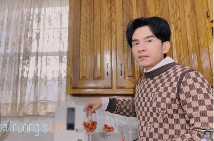 Cận cảnh biệt thự 10 tỷ đồng ở Mỹ của ca sĩ Đan Trường - Hình 4 Can canh biet thu 10 ty dong o My cua ca si Dan Truong-Hinh-4