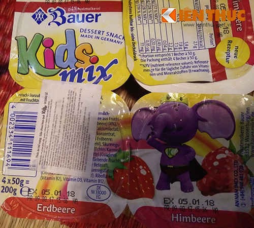 Bé 16 tháng ngộ độc sau khi ăn sữa chua hỏng mua tại KidsPlaza? - Hình 2 Be 16 thang ngo doc sau khi an sua chua hong mua tai KidsPlaza?-Hinh-2