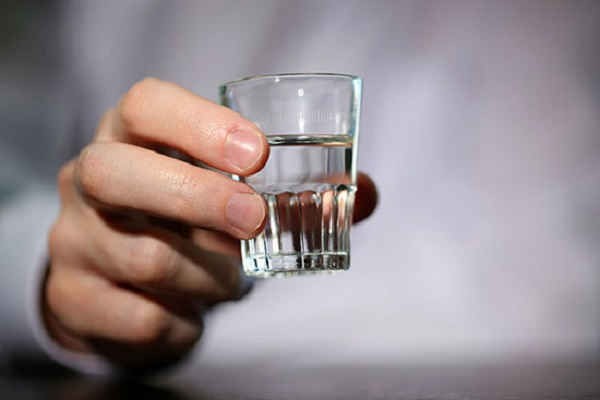 Đột tử vì rượu có thể xảy ra với bất cứ ai