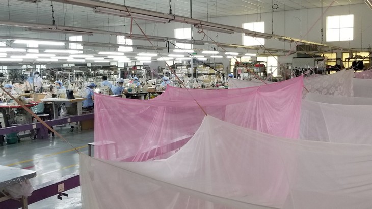 TPHCM thực hiện giãn cách xã hội cùng phát triển kinh tế bằng mô hình sản xuất “3 tại chỗ”, "1 cung đường - 2 điểm đến"… 3-tai-cho.jpg