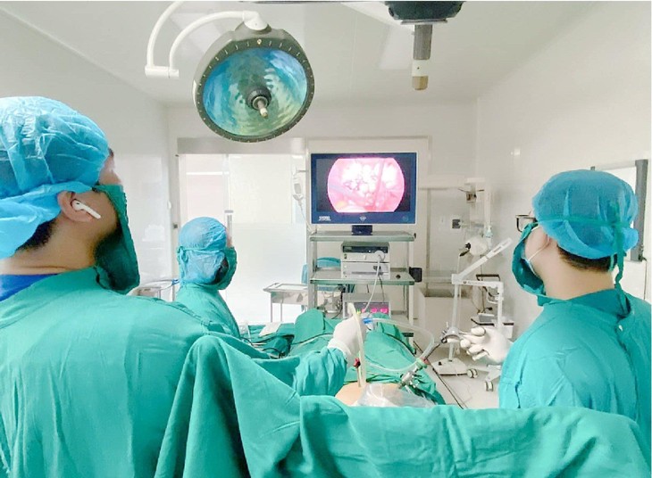 Phẫu thuật nội soi bóc đa u xơ tử cung nhân lớn tại Bệnh viện Phụ sản Hà Nội u-xo-tu-cung-to-nhu-thai-12-thang-1-.jpg
