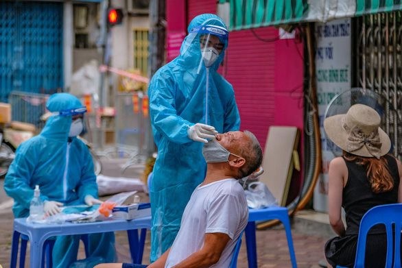 Hà Nội: Phong toả nhiều công ty vì có hàng chục ca dương tính mới phát hiện phong-toa-quan-minh.jpg