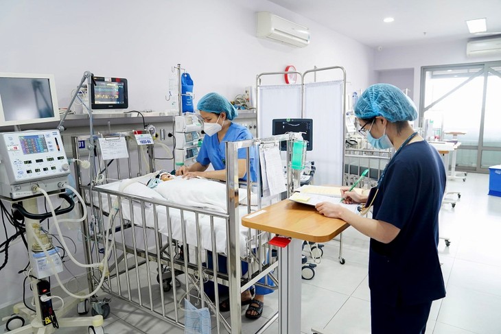 Cứu tim bẩm sinh không triệu chứng bằng máy đo độ bão hòa oxygen. tim-bam-sinh-3.jpg