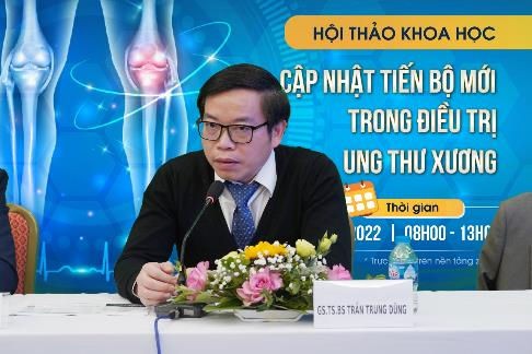 GS.TS.BS Trần Trung Dũng, Giám đốc Trung tâm CTCH&YHTT Vinmec chia sẻ kinh nghiệm điều trị bảo tồn chi thể bằng nhiều phương pháp khác nhau. GS.TS.BS Trần Trung Dũng, Giám đốc Trung tâm CTCH&YHTT Vinmec chia sẻ kinh nghiệm điều trị bảo tồn chi thể bằng nhiều phương pháp khác nhau.