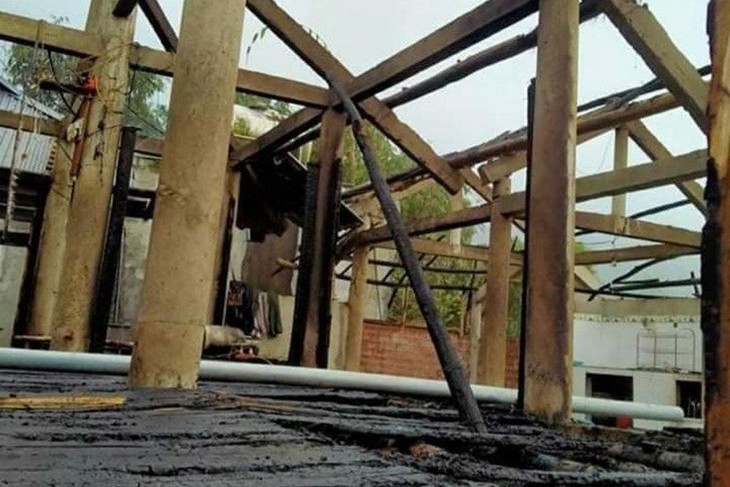 Yên Bái: Nổ bình gas cả nhà bị thiêu rụi, 1 người bị bỏng nặng no-binh-ga.jpg