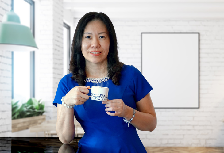 Bà Đàm Xuân Thủy, Giám đốc Khối Nhân sự, Manulife Việt Nam. hinh-chi-thuy(1).png